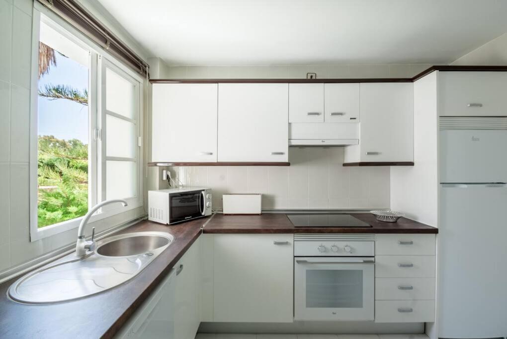 Apartamento Con Piscina Cerca Del Golf En Atalaya - Atalaya Del Golf 31 Estepona Luaran gambar